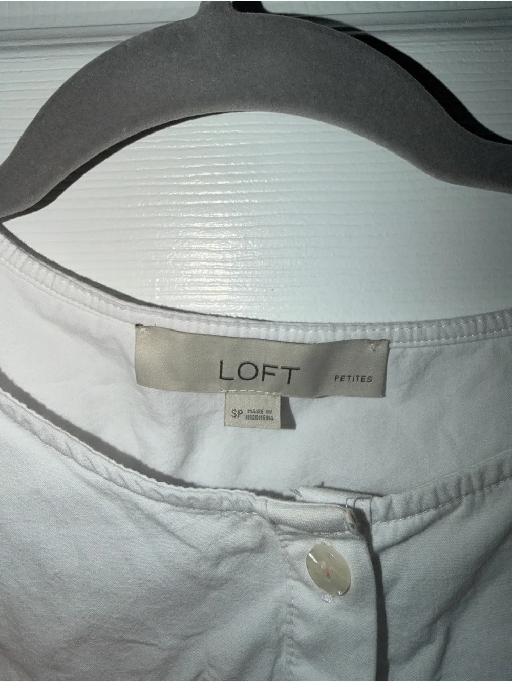 LOFT Broderie Ruffle Blouse - Picture 4 of 5